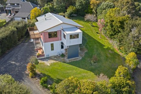 Photo of property in 6 Moana View Road, Waikawa, Picton, 7220