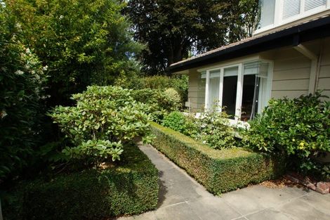 Photo of property in 1/127 Fendalton Road, Fendalton, Christchurch, 8014