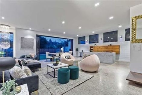 Photo of property in 109a Beach Road, Castor Bay, Auckland, 0620