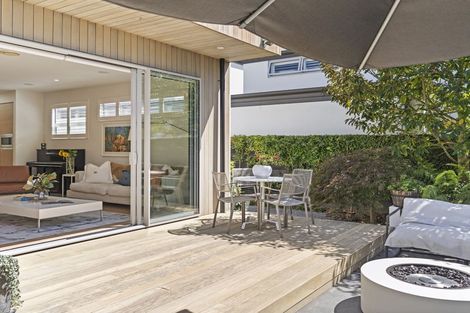 Photo of property in 49b Mcdougall Avenue, St Albans, Christchurch, 8014