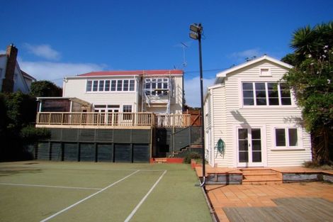 Photo of property in 12 Maungakiekie Avenue, Greenlane, Auckland, 1051
