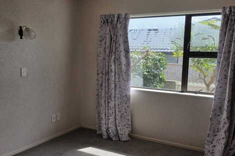 Photo of property in 1/47 South Road, Blagdon, New Plymouth, 4310