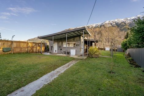 Photo of property in 51 Oxford Street, Kingston, Athol, 9793