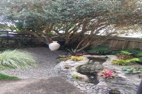 Photo of property in 1/1 Sylvan Park Avenue, Milford, Auckland, 0620