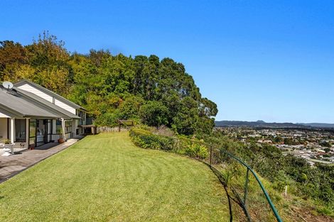 Photo of property in 1 Tirotiro Rise, Whakatane, 3120