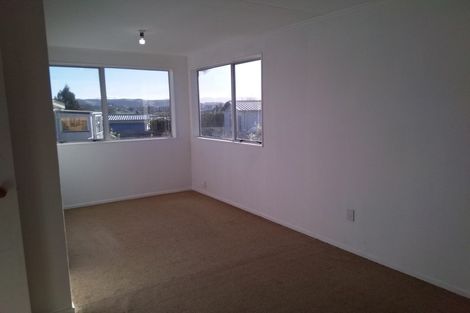 Photo of property in 2 Montgomery Street, Waipukurau, 4200