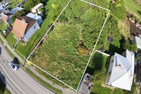 Photo of property in 24 Ocean Beach Road, Bluff, 9814