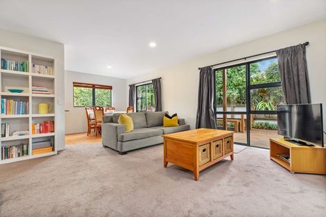 Photo of property in 45a Oranga Avenue, Onehunga, Auckland, 1061