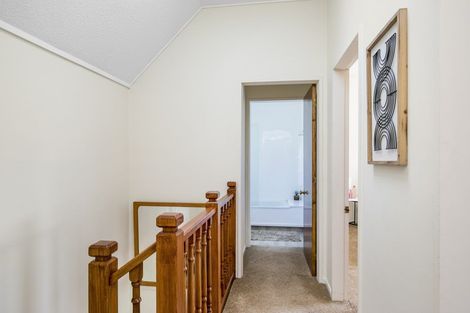 Photo of property in 9/17 Randwick Crescent, Moera, Lower Hutt, 5010