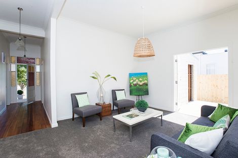 Photo of property in 127 Ballance Street, Whataupoko, Gisborne, 4010