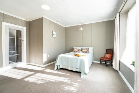 Photo of property in 2 Bruce Street, Roslyn, Dunedin, 9011