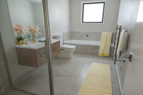 Photo of property in 130 Harriet Johnston Drive, Pokeno, 2402