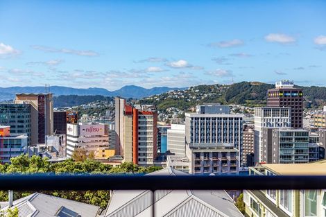 Photo of property in 25 Clermont Terrace, Kelburn, Wellington, 6012