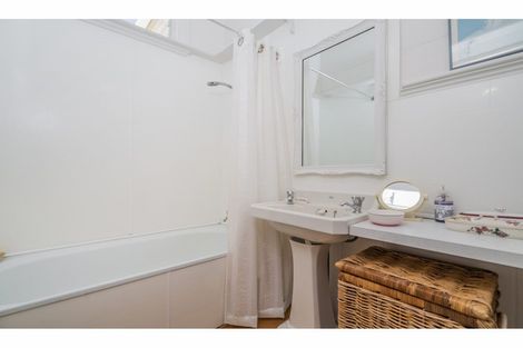 Photo of property in 206 Kirkwood Street, Thames, 3500