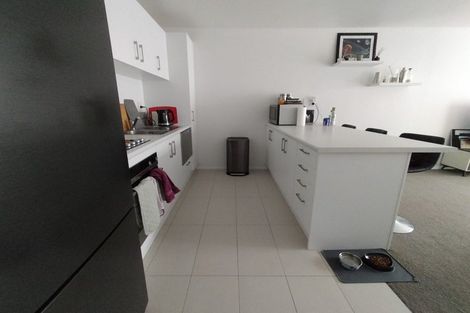 Photo of property in 93k Mays Road, Onehunga, Auckland, 1061