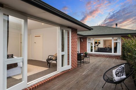 Photo of property in 14 Shearer Avenue, Papanui, Christchurch, 8052