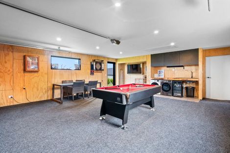 Photo of property in 16 Chatham Rise, Seaward Bush, Invercargill, 9812