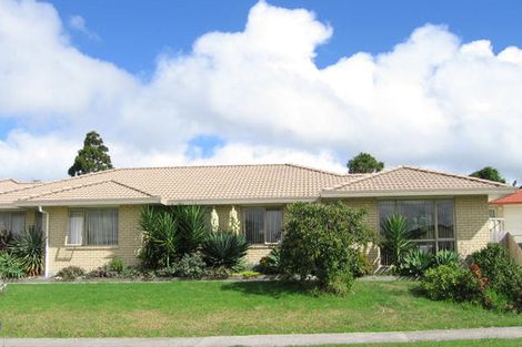 Photo of property in 8 Basra Drive, Henderson, Auckland, 0612