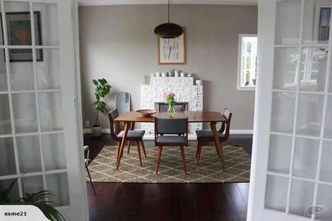 Photo of property in 5 Thorby Street, Northland, Wellington, 6012