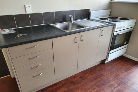 Photo of property in 8 Heretaunga Street, Petone, Lower Hutt, 5012