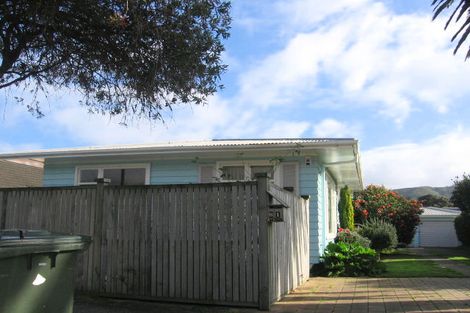Photo of property in 81 Wai-iti Crescent, Woburn, Lower Hutt, 5010
