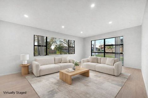 Photo of property in 1/14 Santa Monica Place, Goodwood Heights, Auckland, 2105