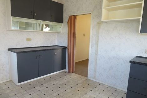 Photo of property in 35 Hillside Drive, Maoribank, Upper Hutt, 5018