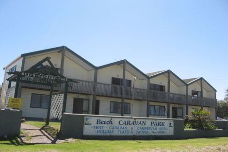 Photo of property in 21 Te Awhe Road, Maketu, Te Puke, 3189