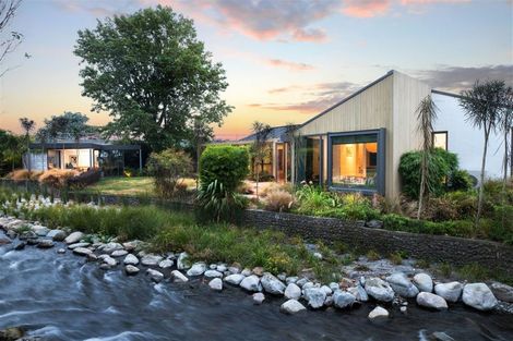 Photo of property in 27 Fendalton Road, Fendalton, Christchurch, 8014