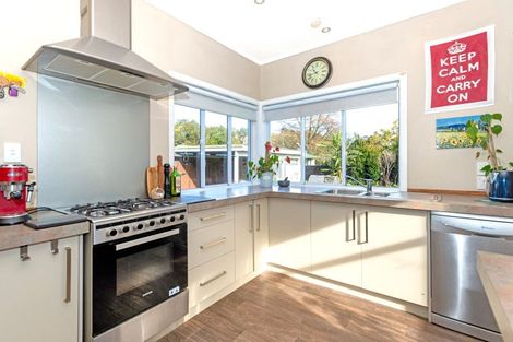 Photo of property in 9 Ropata Street, Kaiti, Gisborne, 4010