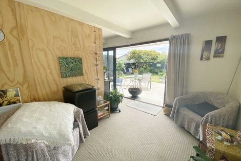 Photo of property in 1/179 Marine Parade, New Brighton, Christchurch, 8083