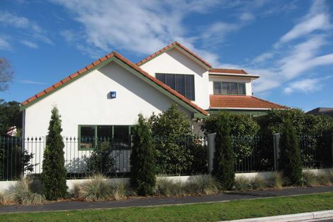 Photo of property in 31 Thornycroft Street, Fendalton, Christchurch, 8052