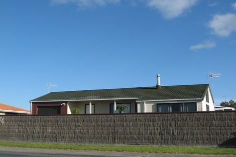 Photo of property in 174 Ocean Road, Ohope, 3121