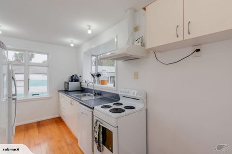 Photo of property in 96a Randolph Street, Woolston, Christchurch, 8062