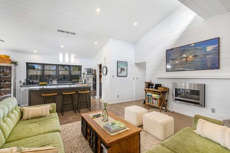 Photo of property in 299b Dickson Road, Papamoa Beach, Papamoa, 3118