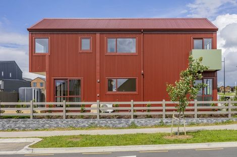 Photo of property in 55 Maungakaraka Road, Karaka, 2580