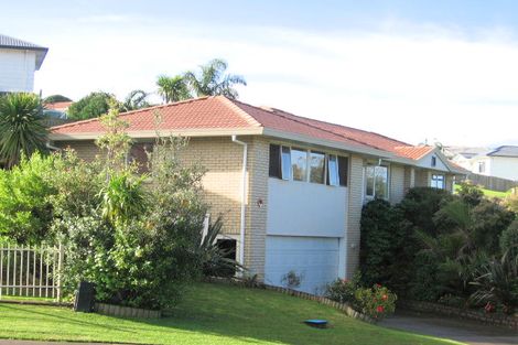 Photo of property in 15 Ambassador Glade, Orewa, 0931
