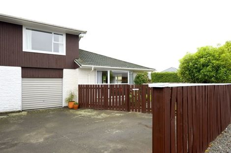 Photo of property in 2/107a Aorangi Road, Bryndwr, Christchurch, 8053