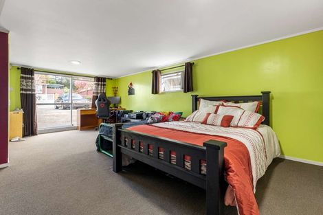 Photo of property in 48 Lawrence Crescent, Hillpark, Auckland, 2102