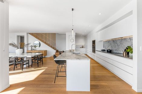 Photo of property in 8 Miran Lane, Red Beach, 0932