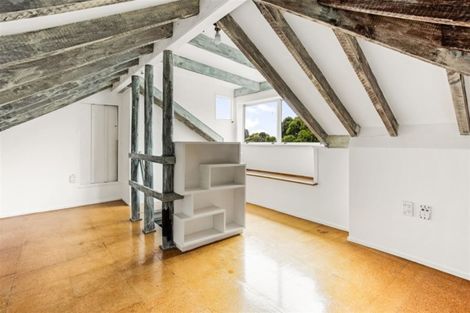 Photo of property in 18 Ayrton Street, Te Atatu South, Auckland, 0610