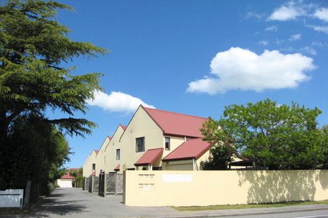 Photo of property in 103f Kippenberger Avenue, Rangiora, 7400