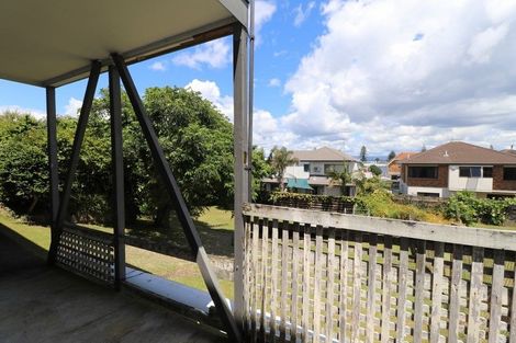 Photo of property in 2 Rita Street, Mount Maunganui, 3116
