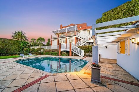 Photo of property in 32 Portland Road, Remuera, Auckland, 1050