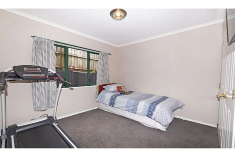 Photo of property in 5 Hoya Court, Henderson, Auckland, 0610