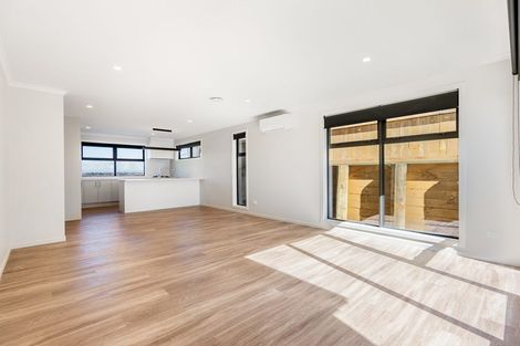 Photo of property in 60 Scenic Rise, Rototuna North, 3281