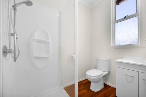 Photo of property in 13 Collins Street, Hawera, 4610