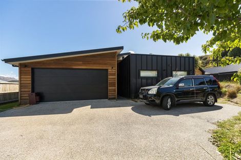 Photo of property in 3 Campden Court, Lower Shotover, Queenstown, 9304