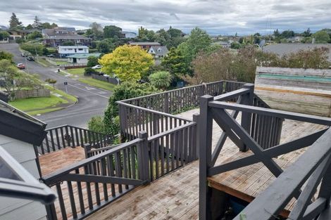 Photo of property in 99 Aberdeen Drive, Dinsdale, Hamilton, 3204