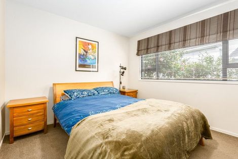 Photo of property in 154 Kahu Road, Paremata, Porirua, 5024